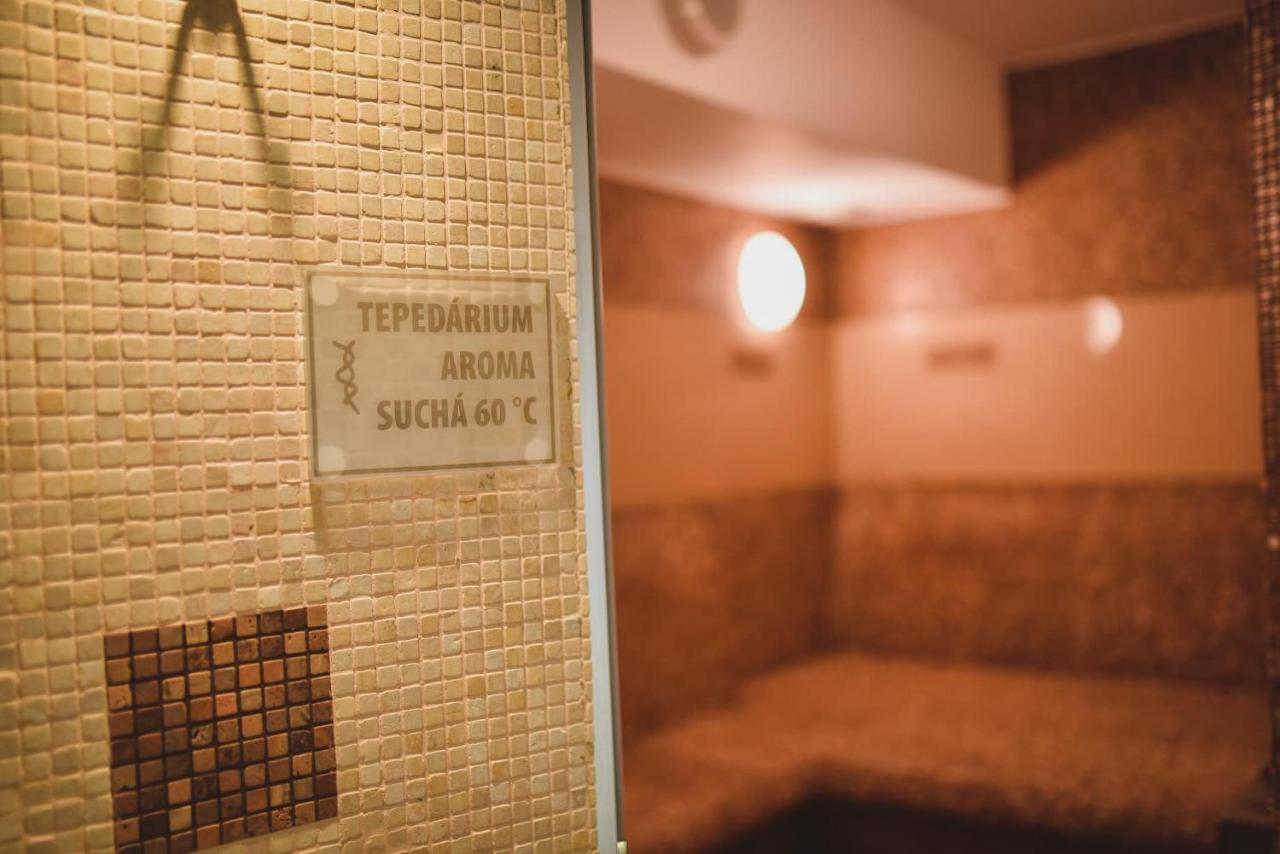 ホテル Zamek Kamenny Dvur Kynsperk nad Ohri エクステリア 写真