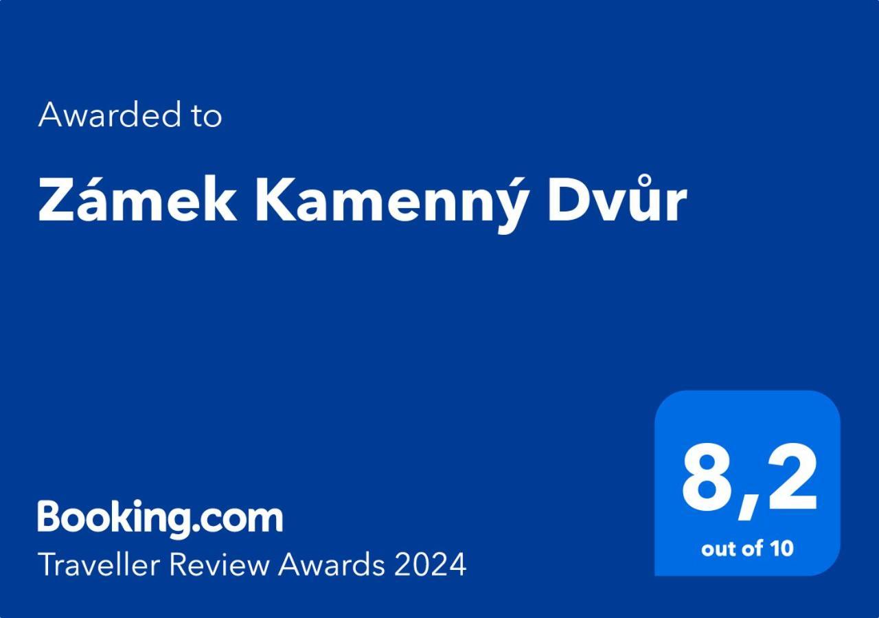 ホテル Zamek Kamenny Dvur Kynsperk nad Ohri エクステリア 写真
